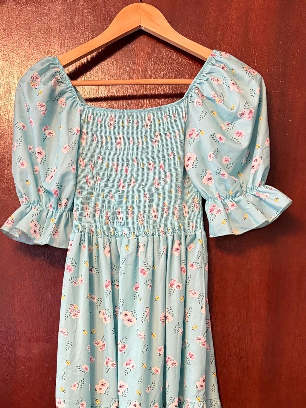 Women’s SHEIN Light Blue Floral Smocked Puff Sleeve Dress